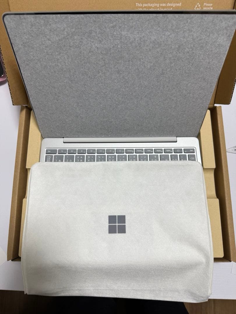【4年保証付】Surface Laptop Go 3