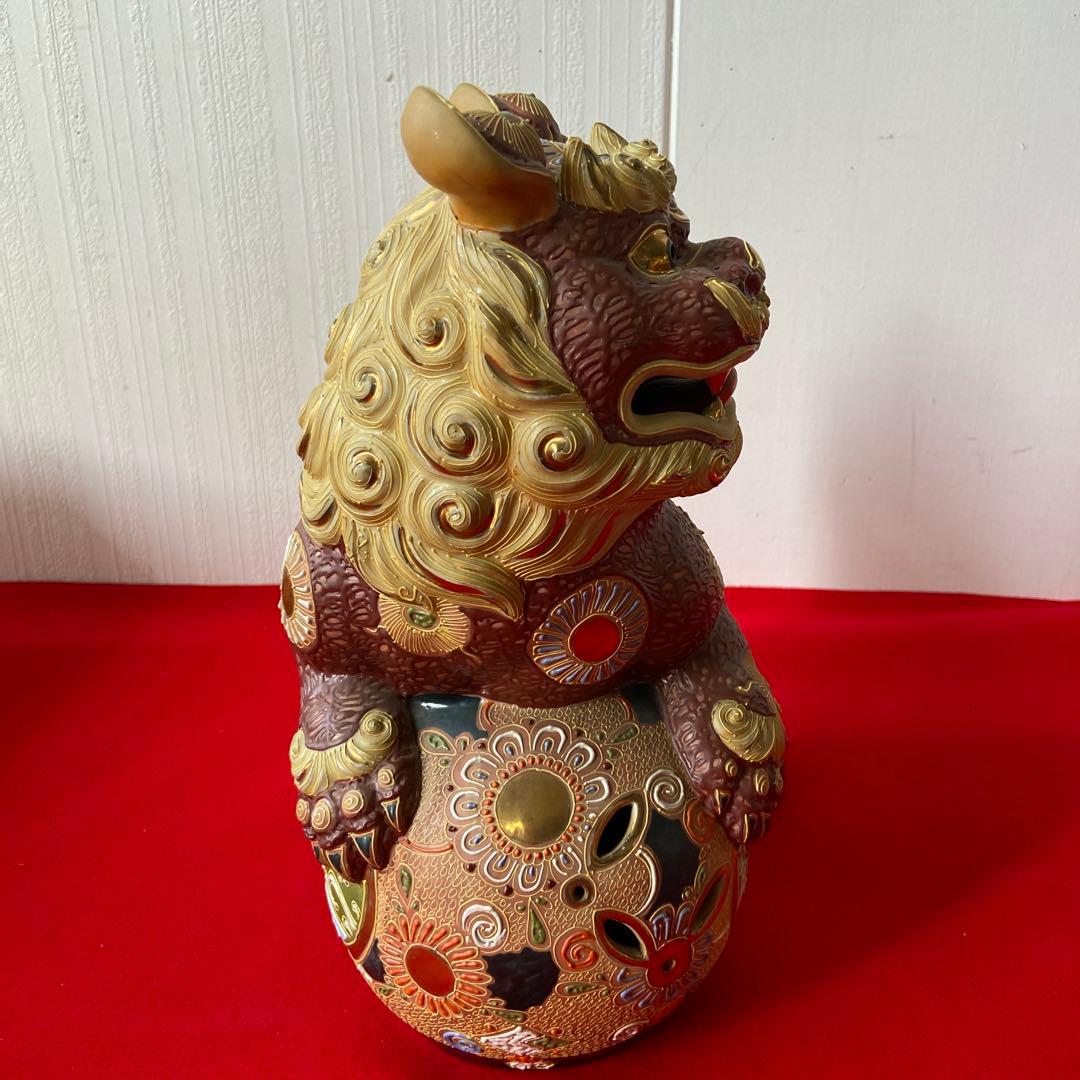 九谷焼 玉獅子 一対 レッド×ゴールド 魔除け 置物　e1158-A