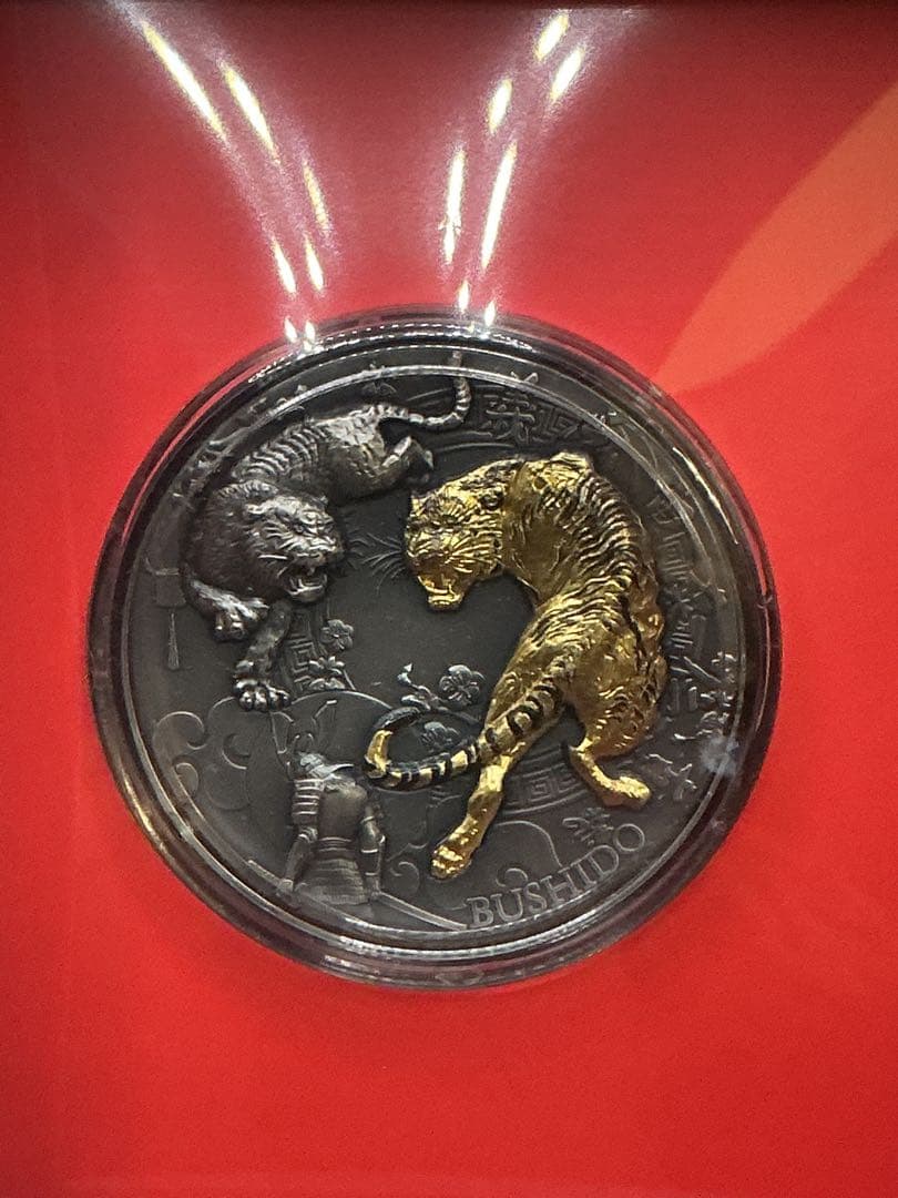 2021年ニウエ 武士道（Bushido）金メッキ付2オンス銀貨