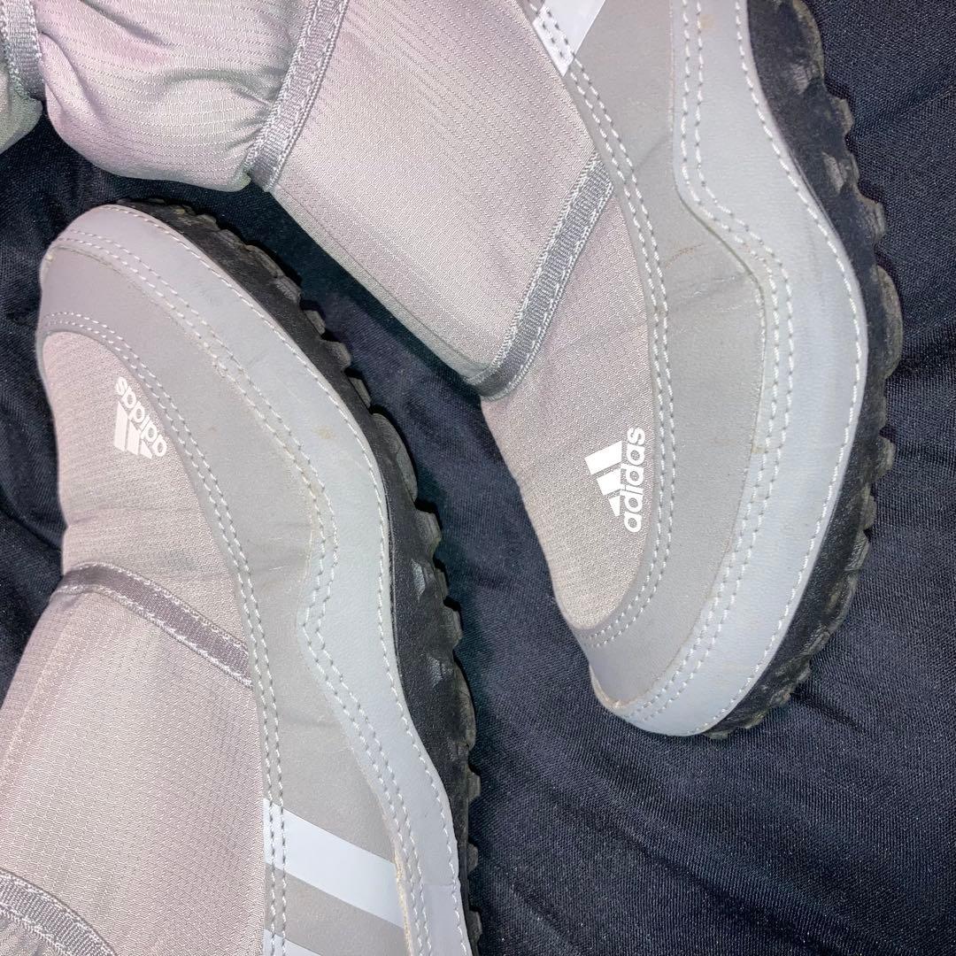 本当に　adidas 24 レア　y2k ロングブーツ　スノーブーツ