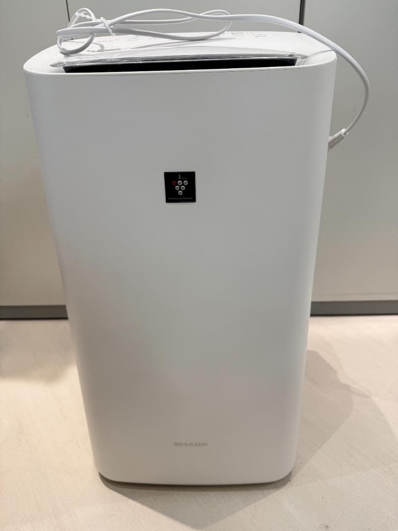 新品同様 シャープ SHARP 除加湿空気清浄機 KI-PD50-W