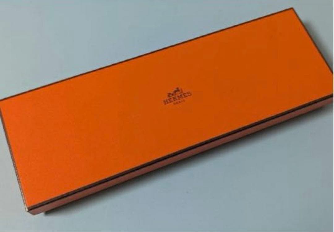 HERMES エルメス ピンク文字盤 時計