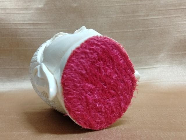 彫刻　仏頭　高さ7cm　まぶたに欠けあり