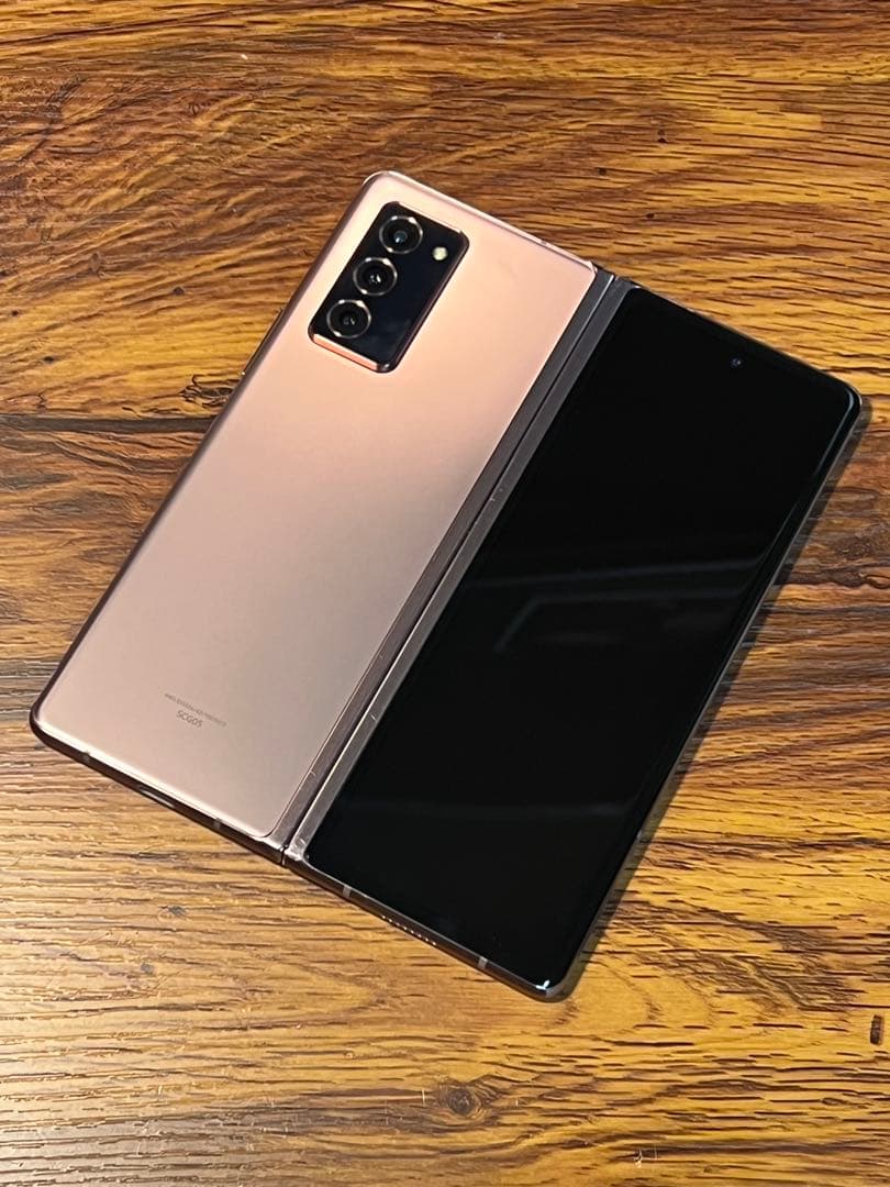Galaxy Z Fold 2 5G au版 ブロンズ 256GB