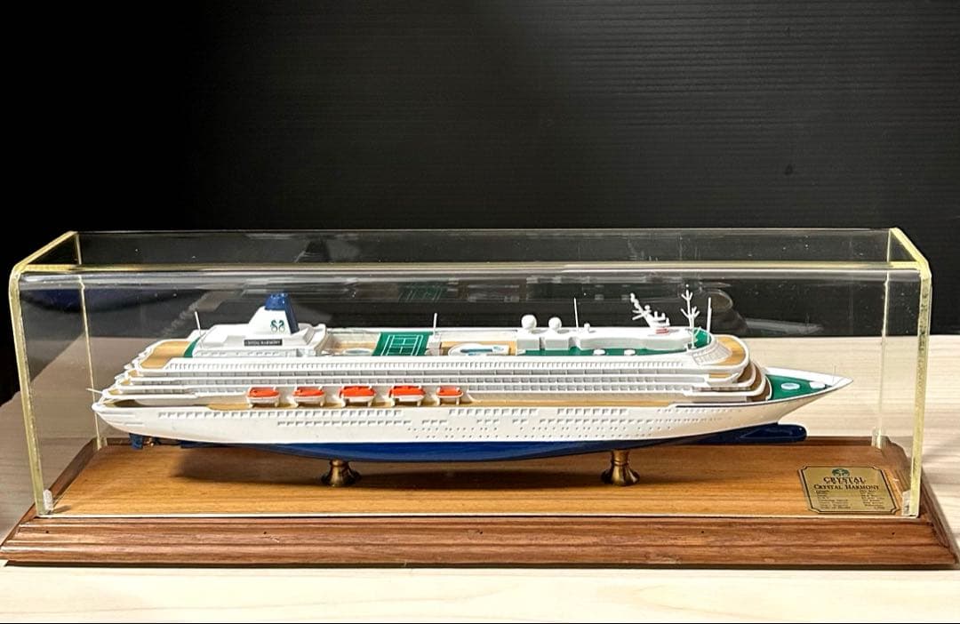 クリスタルハーモニー クルーズ 船　模型 オブジェ 置物　インテリア