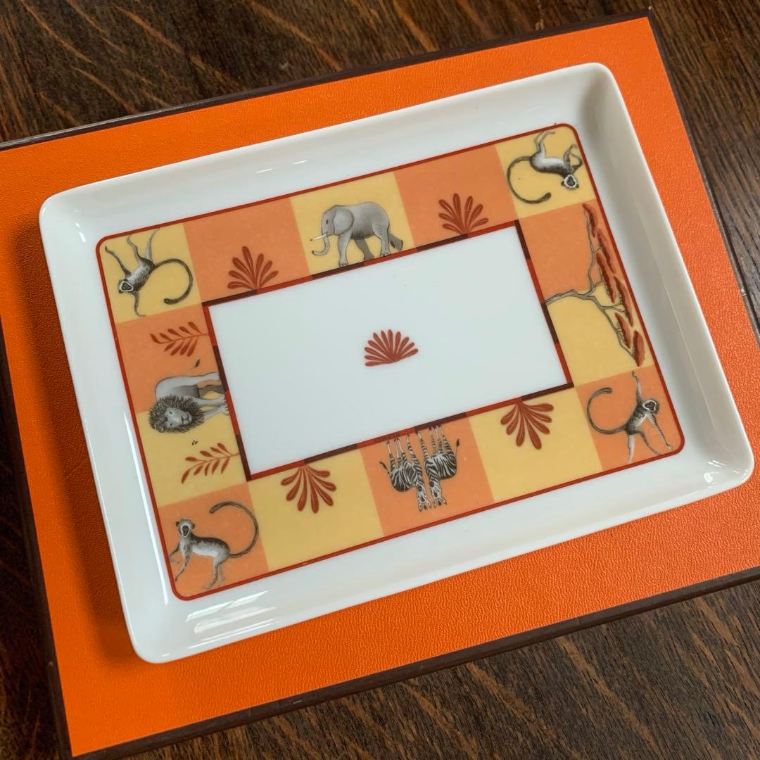 エルメス アフリカ　動物柄トレイ　オレンジ スクエアプレート