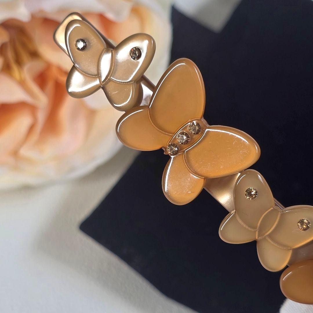 アレクサンドル ドゥ パリ　バレッタ　立体モチーフ　バタフライ