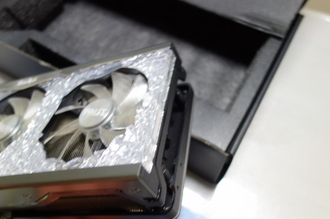 グラフィックボード・グラボ・ビデオカード Game Rock GeForce RTX 3070 Ti 8GB