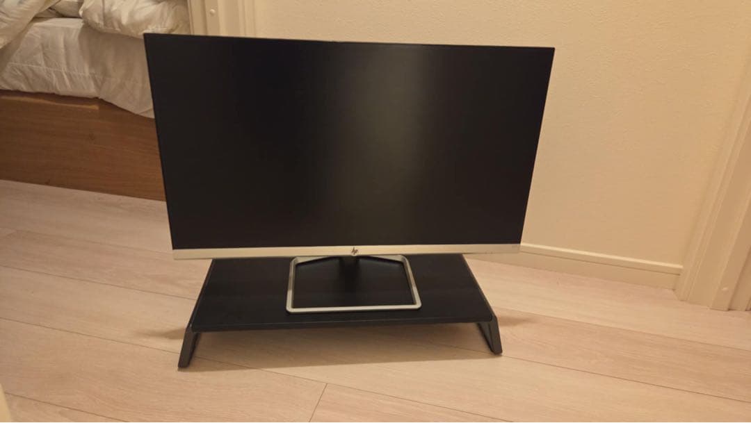 [美品] HP 薄型モニター シルバー