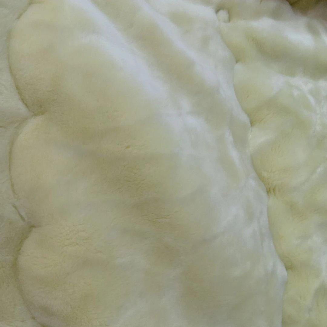 momoさん専用商品　2点セット トルマリン掛+もこもこ敷きパッド