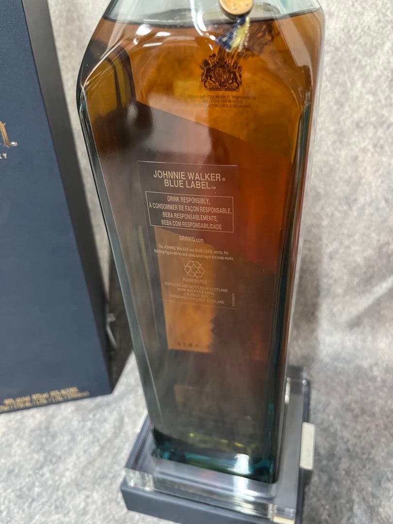 ジョニーウォーカー ブルーラベル 40% 1750ml
