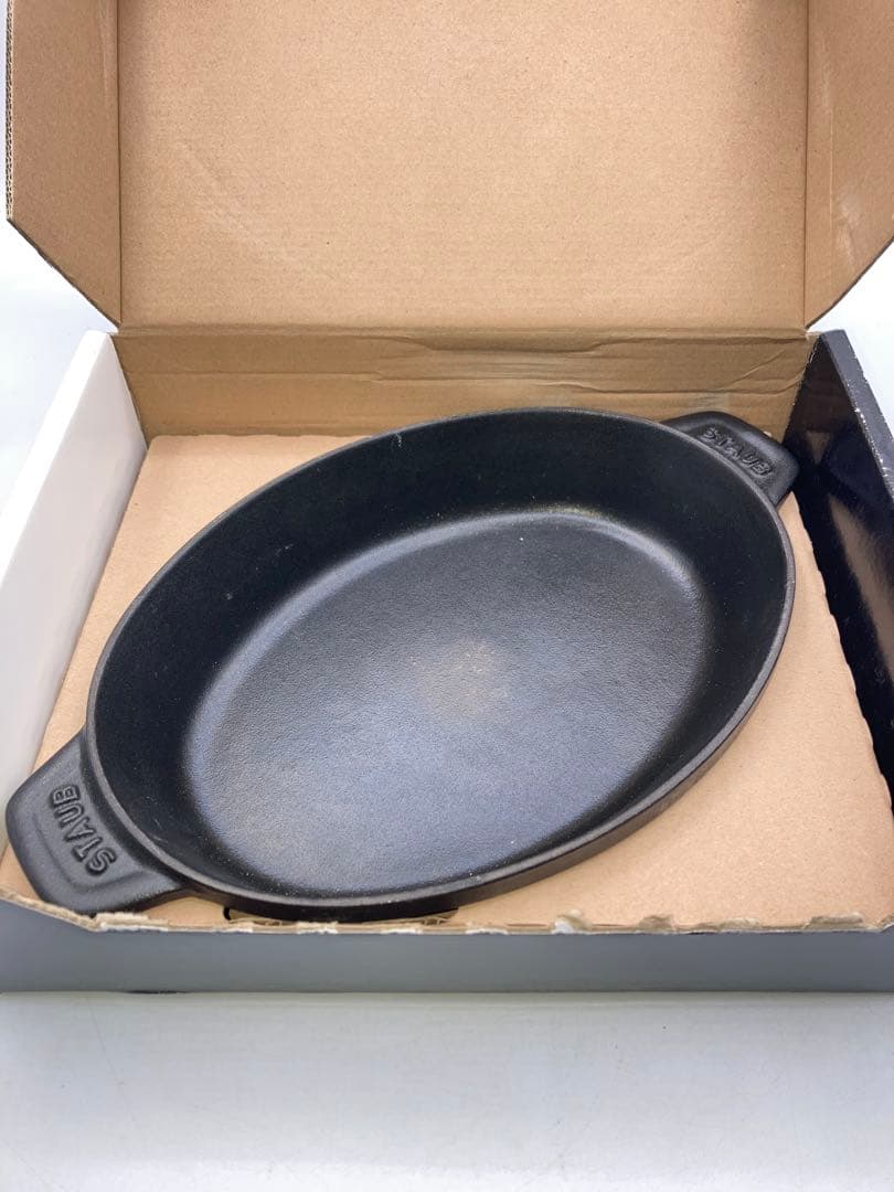 staub ストウブ オーバルホットプレート 23cm ブラック