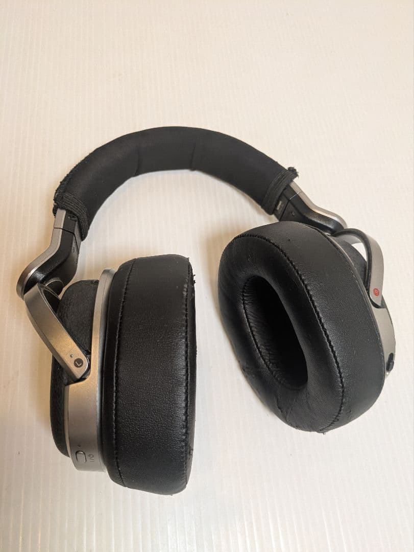 現状渡し SONY デジタルサラウンドヘッドホンシステム MDR-HW700DS