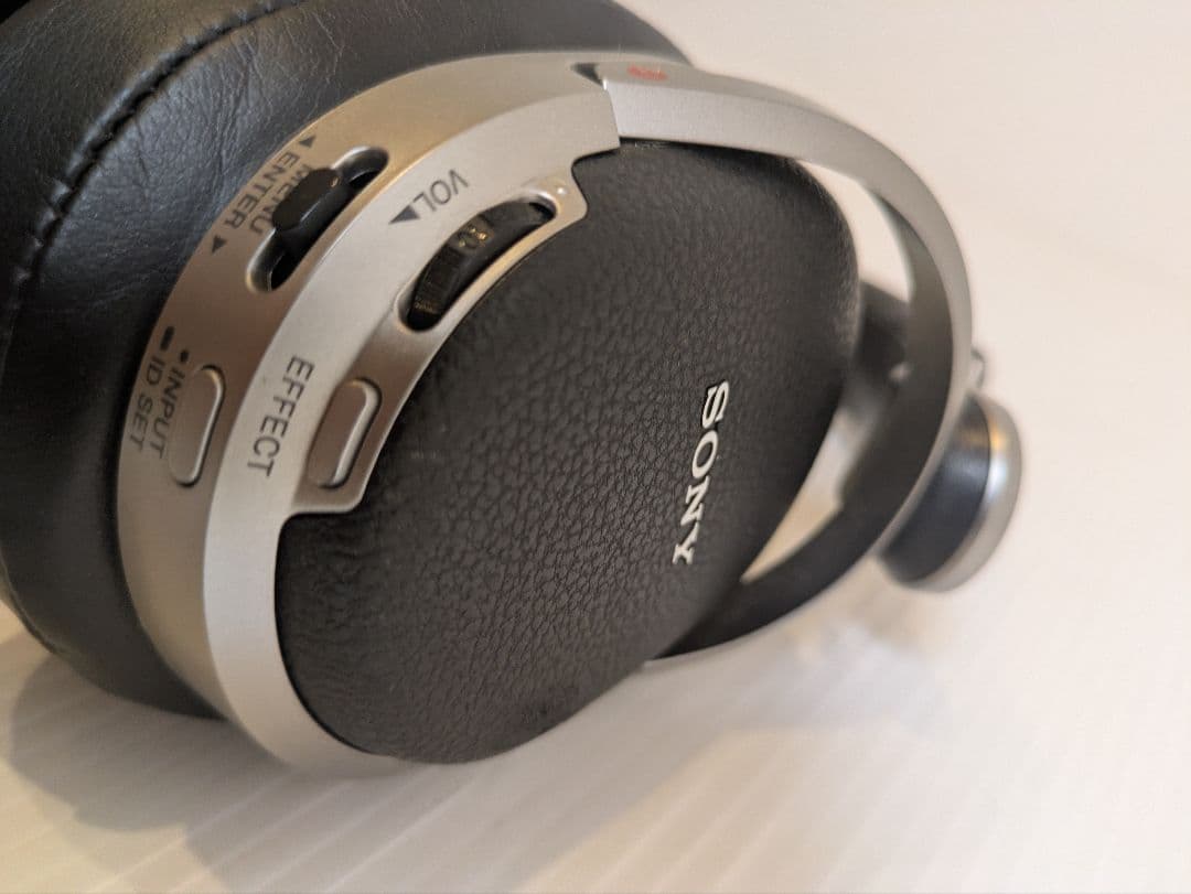 現状渡し SONY デジタルサラウンドヘッドホンシステム MDR-HW700DS