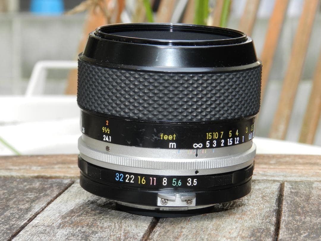 美品　Nikon F 一眼レフカメラ P.C 55 3.5 マクロ　即撮影可