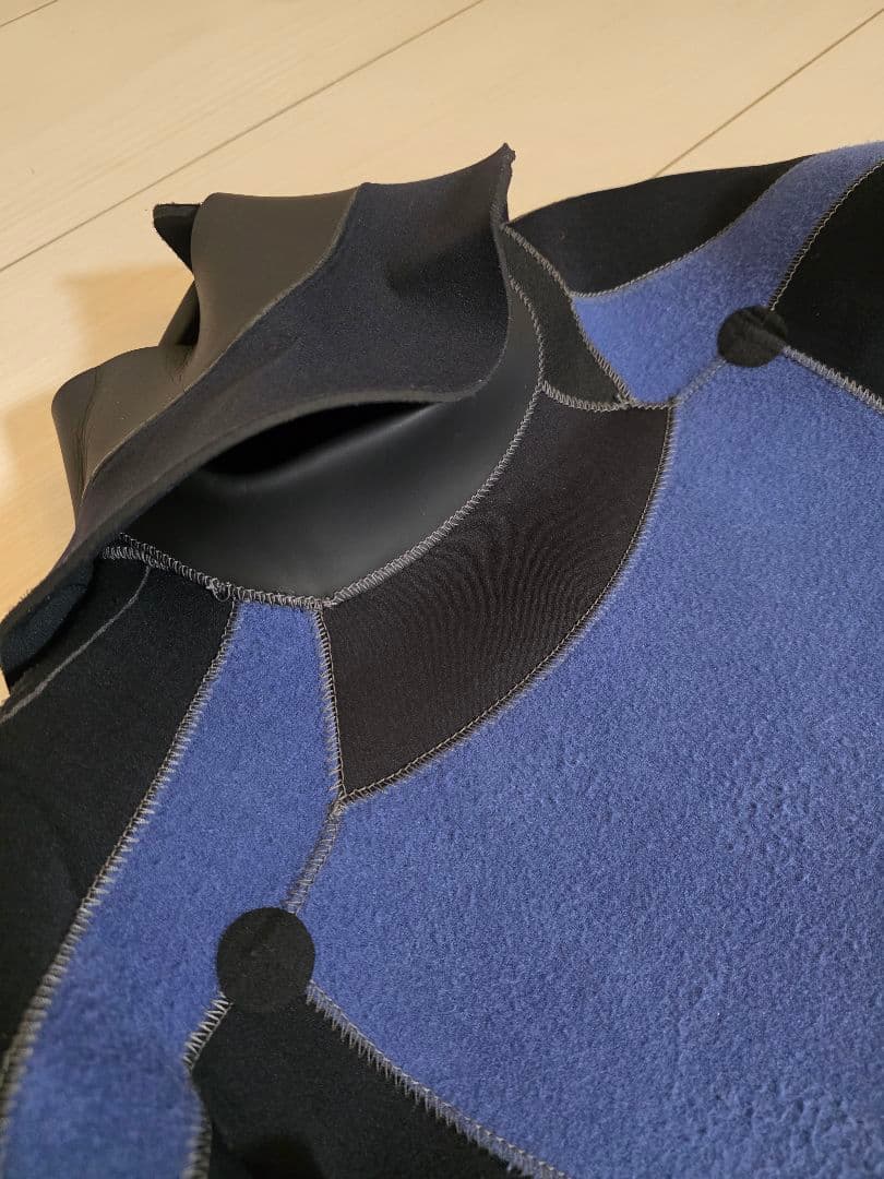 O'NEILL 5mm3mm 冬用ウェットスーツ