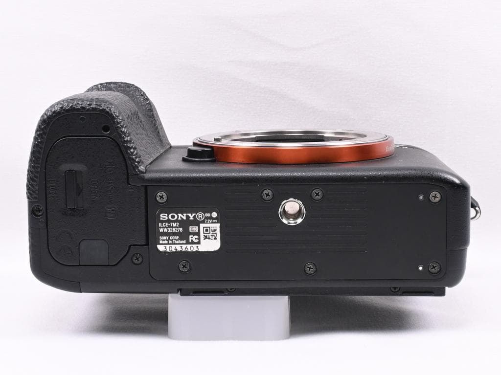 ソニー　SONY α7II ILCE-7M2 ボディ 《ショット数4909》
