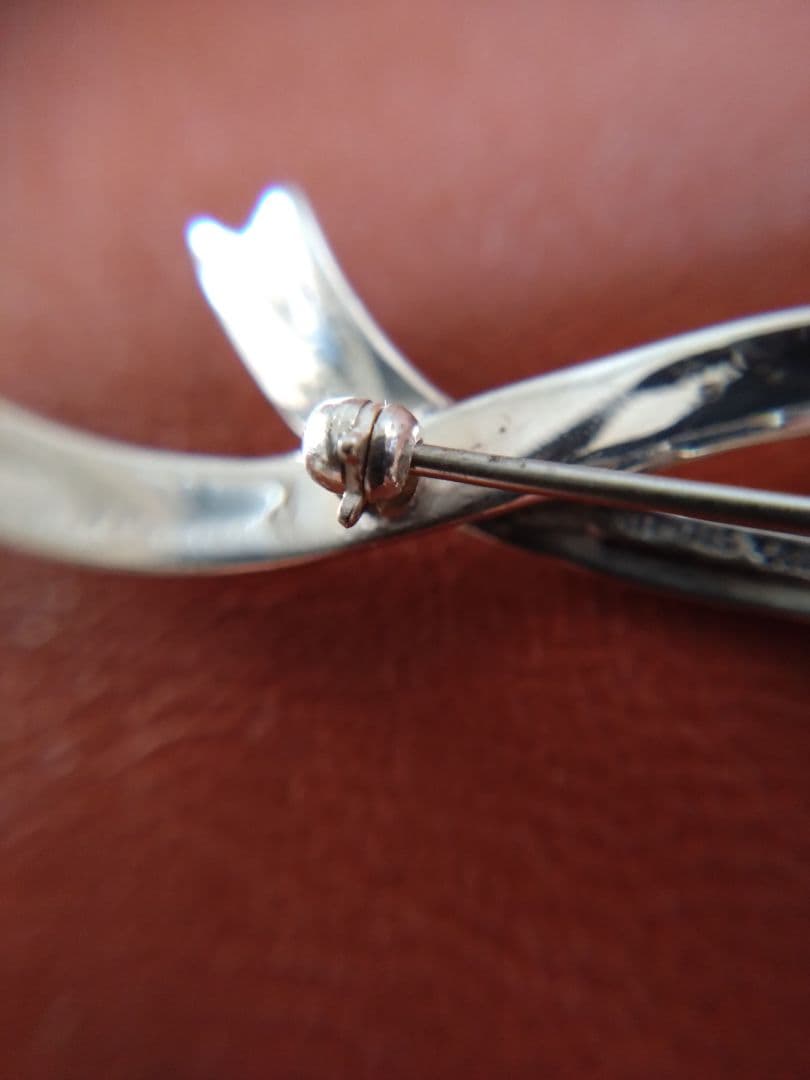 Tiffany＆Co ティファニー ブローチ リボンモチーフ SV925