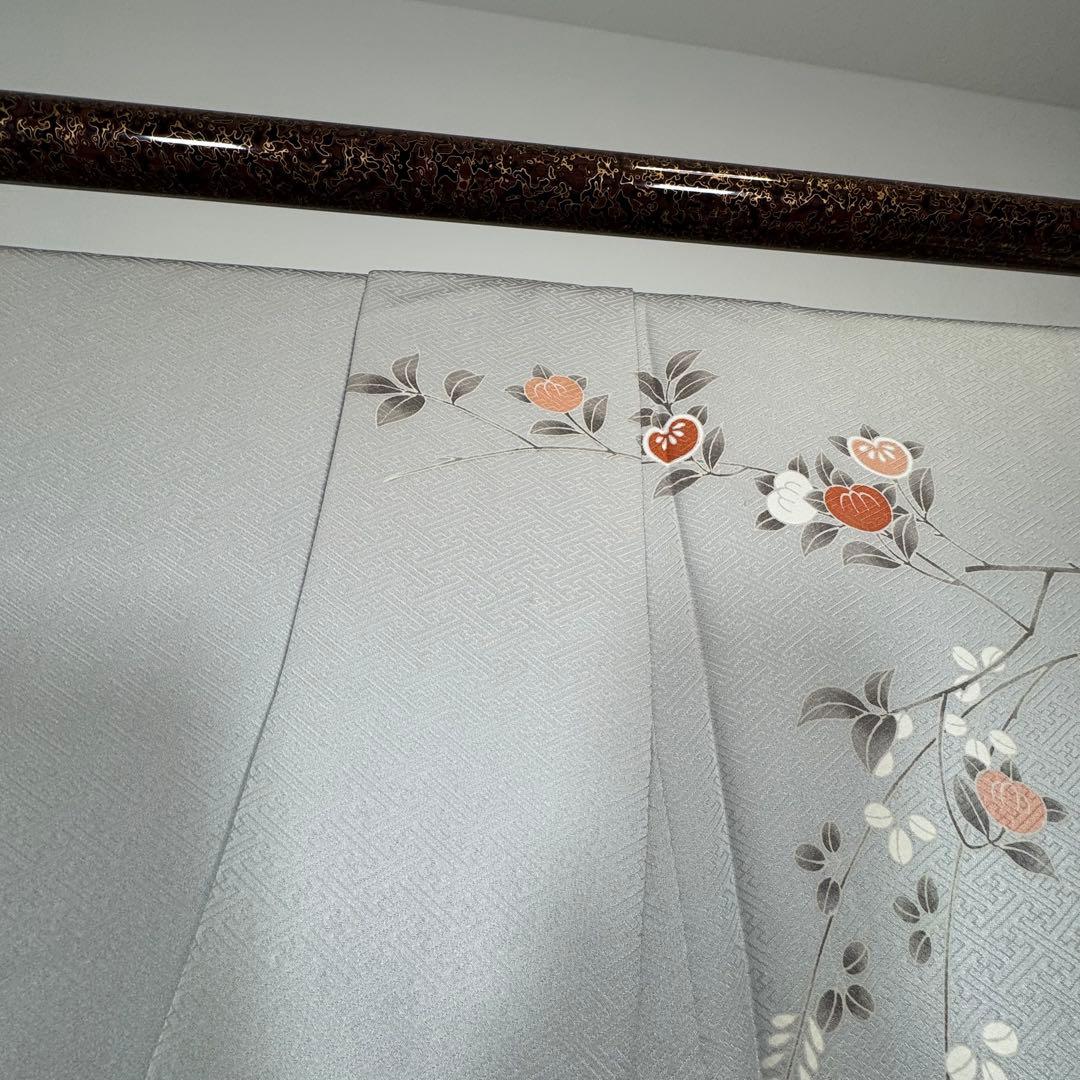 しつけ付　正絹　袷　現代　広襟　高級　訪問着　着物　着丈169 シルバー　光沢