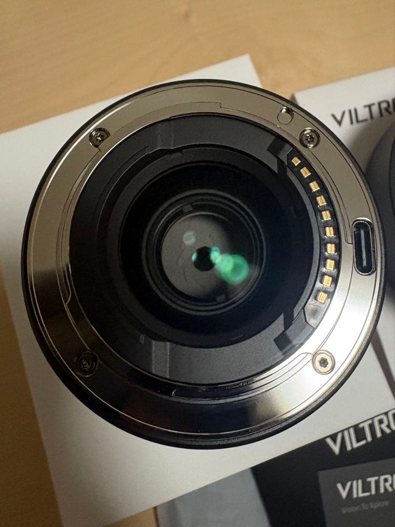 VILTROX AF 50mm F2 FE レンズEマウント 角型フードその他付
