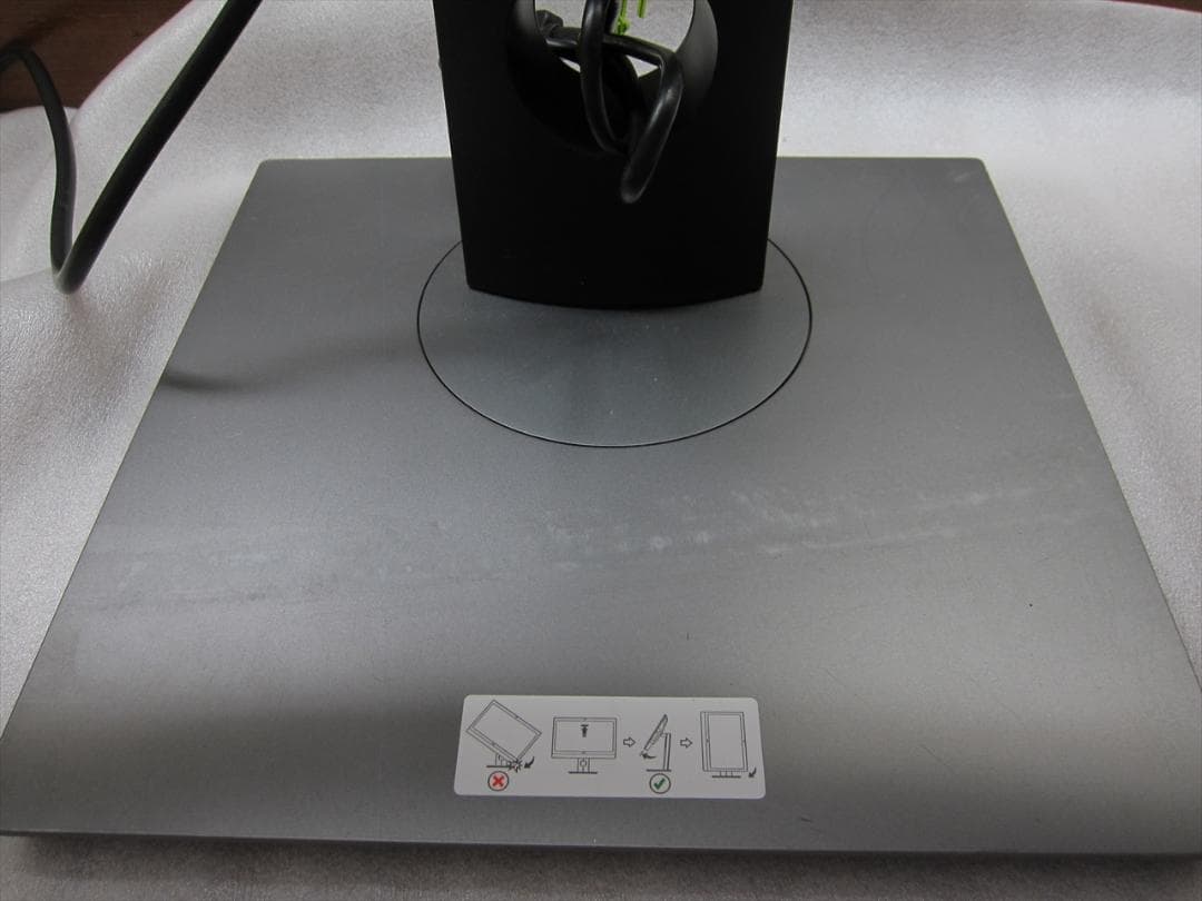 デル12世代Core i5-12400T/SSD512G/23.8型フルHD液晶