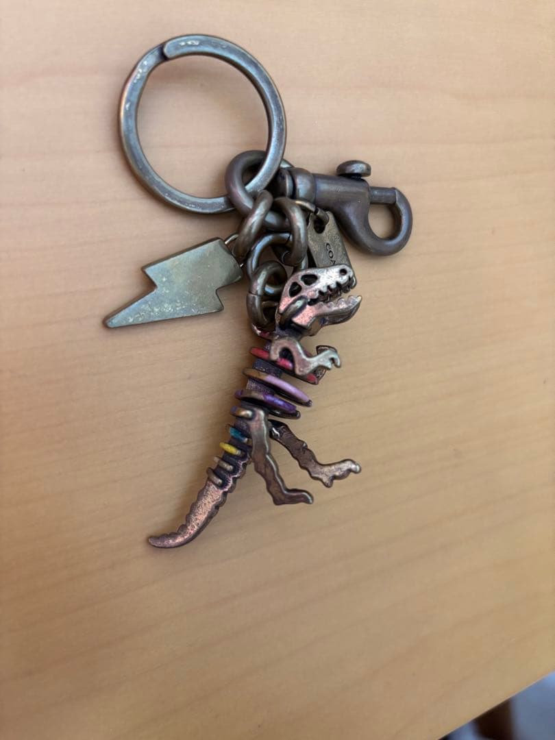COACH 恐竜骨格キーホルダー キーリング レキシー 希少 キーケース