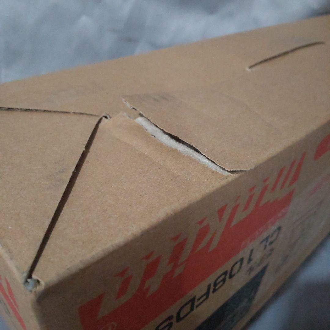 《新品》makitaコードレス掃除機 CL108FDSHW　バッテリ 充電器付