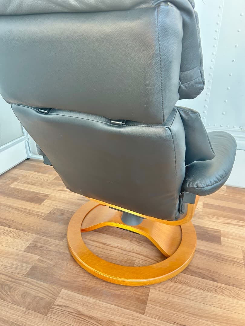 黒　パーソナルチェア　椅子　リクライニング　オシャレ　インテリア　モダン