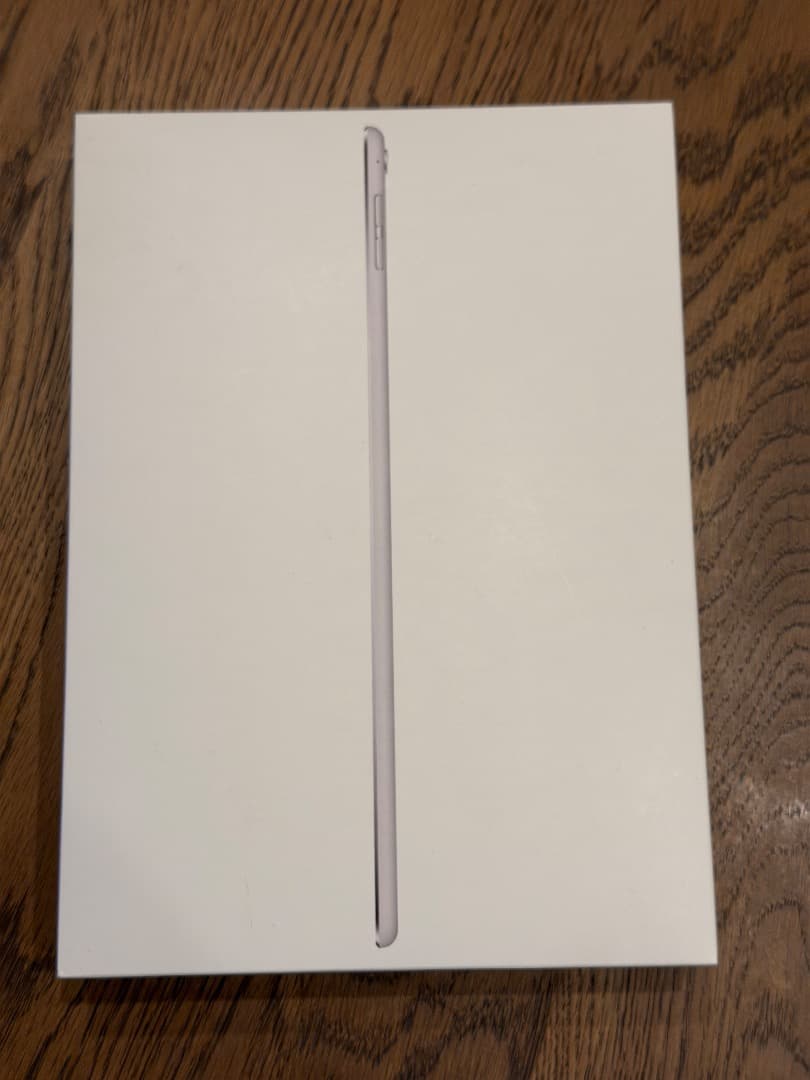 iPad Pro 9.7インチ Wi-Fi + Cellular 128GB
