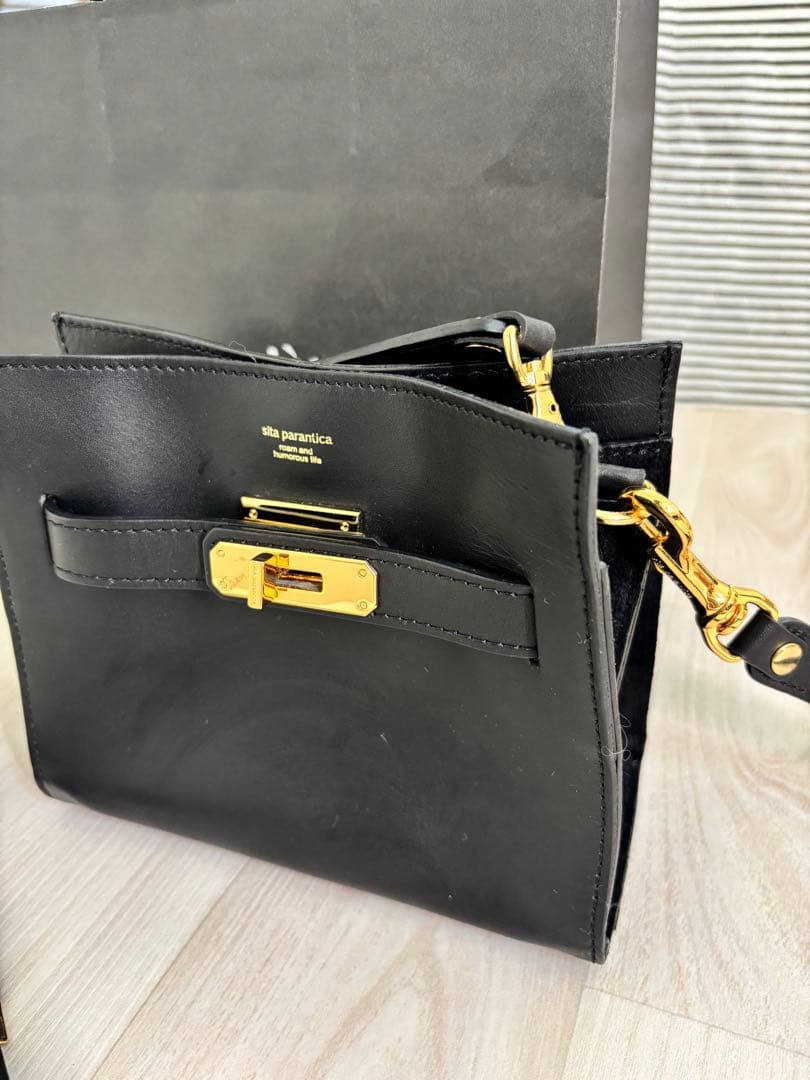 MUSE de Deuxieme Classe SITAPARANTICAバック