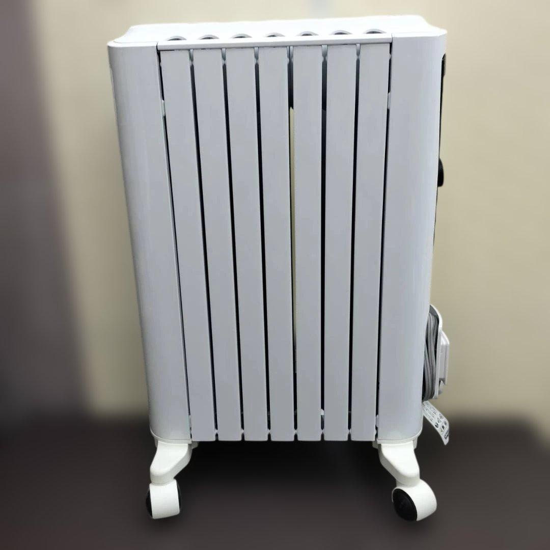 ◇DeLonghi オイルヒーター RHJ65L0712　トップハンガー付き