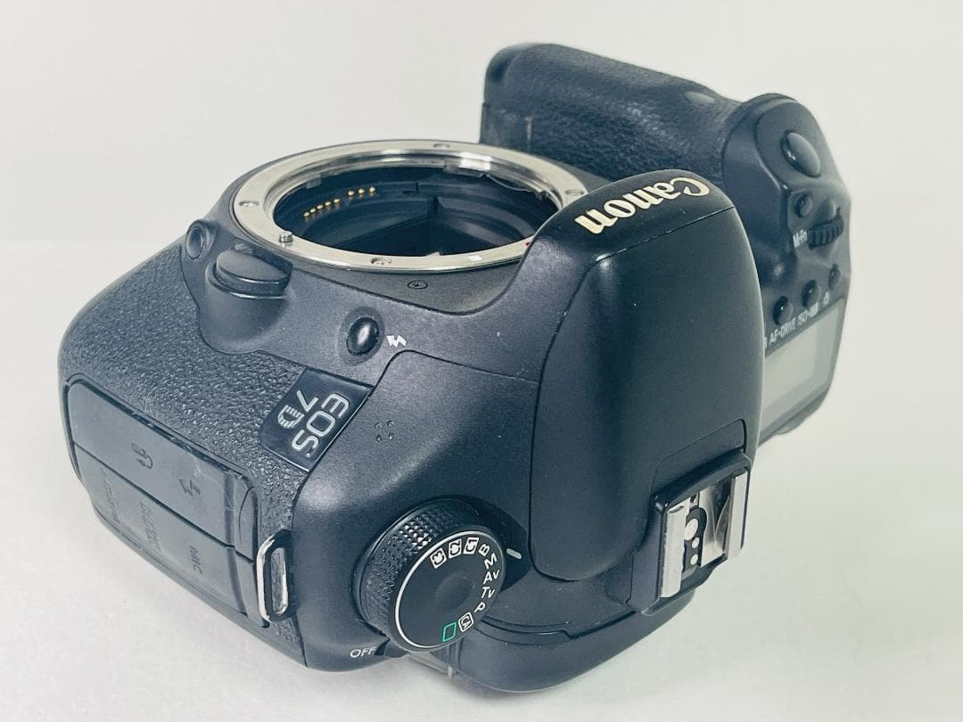 Canon キヤノン EOS 7D デジタル一眼レフ カメラ 動作未確認