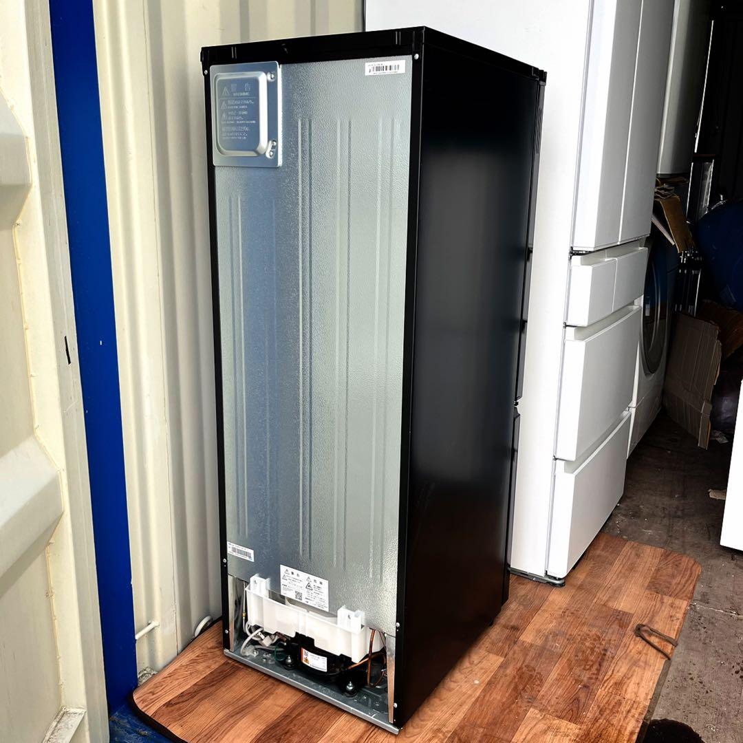 取付無料！SHARPスタイリッシュブラック左右付け替え可能ドア冷蔵庫！洗濯機