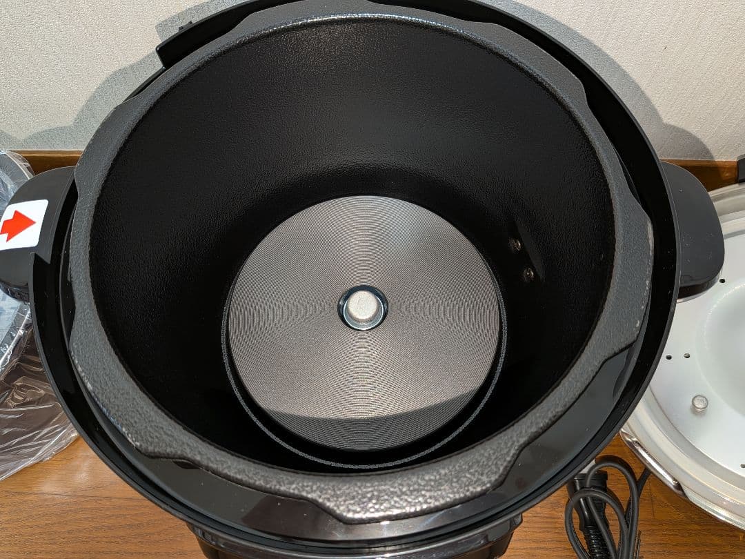 〈新品〉D&S ディーアンドエス 家庭用マイコン電気圧力鍋4.0L (レッド)