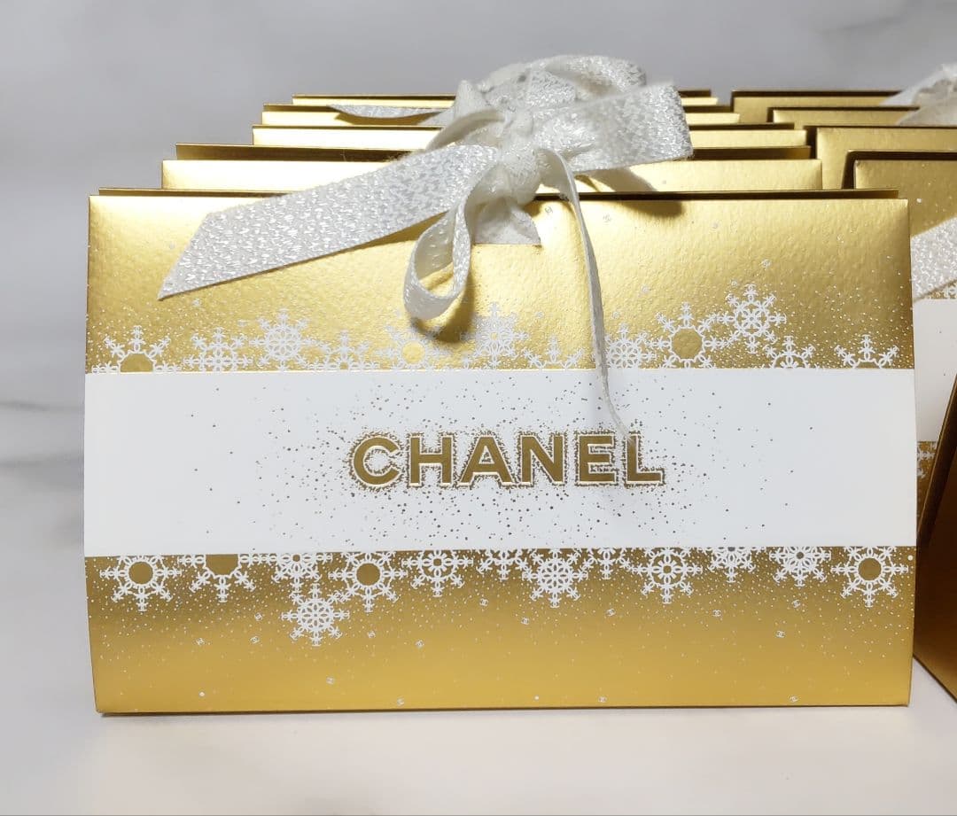 【数量限定】CHANEL/シャネル★2024年ホリデー限定★ギフトボックス10個