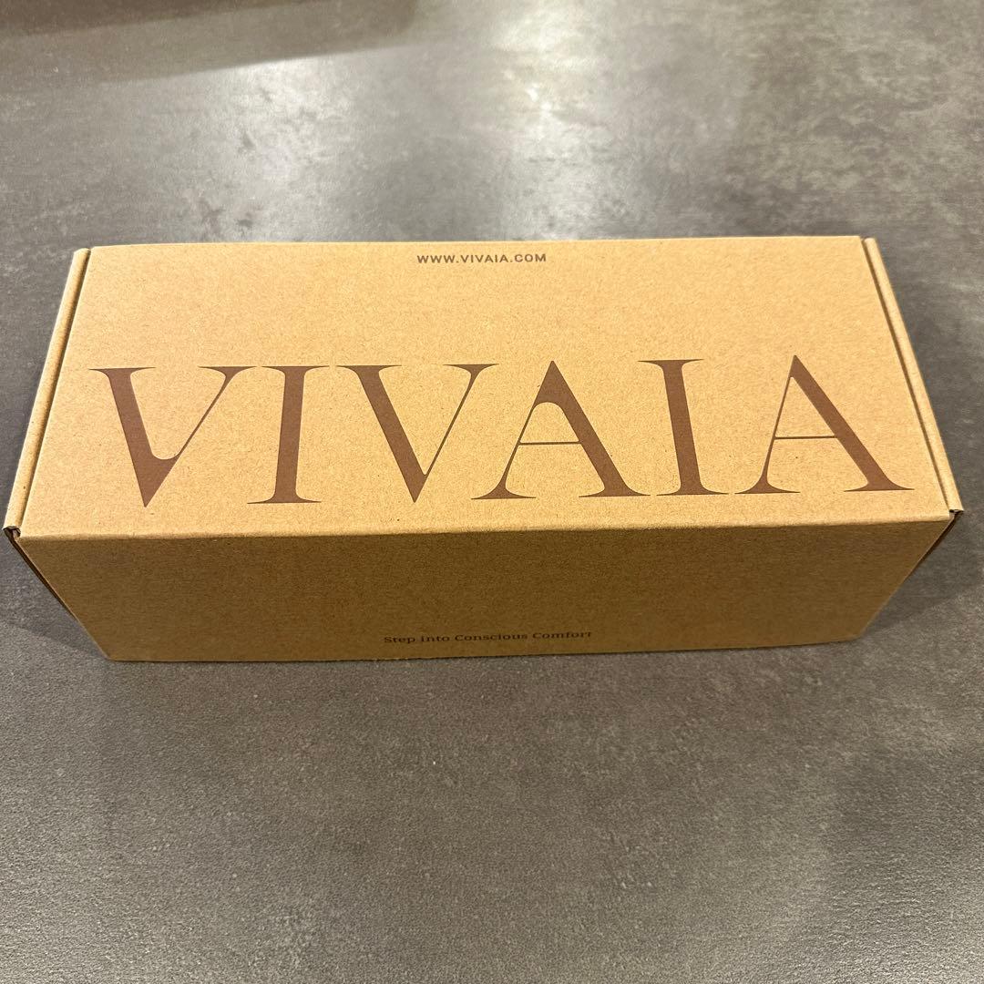 【新品未使用】VIVAIA[Audrey]ラウンドトゥ アニマル刺繍 ローファー