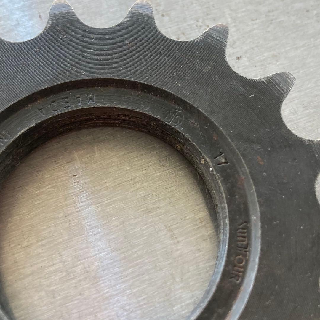 サンツアー njs 17t コグ 前田工業 maeda industries