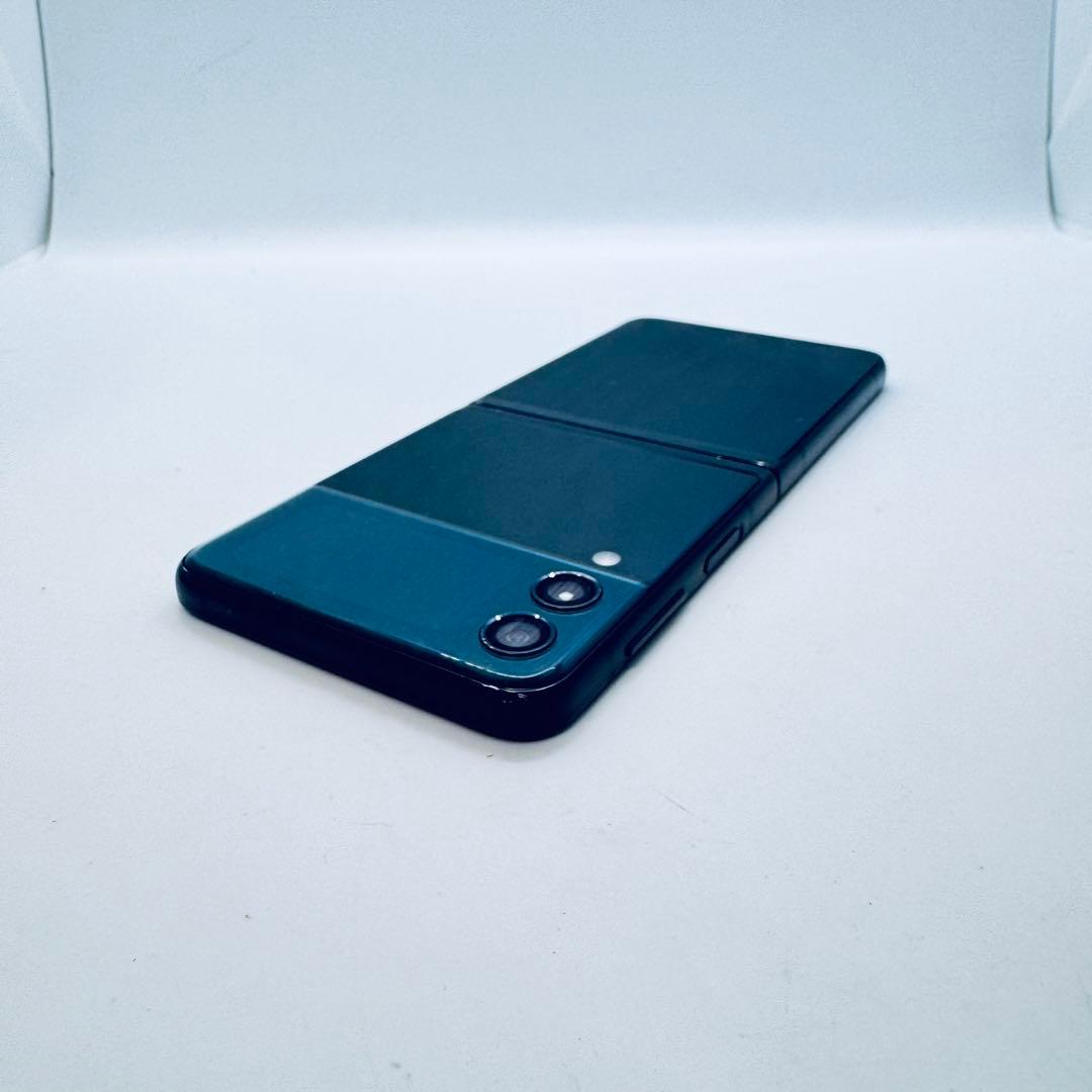 【SIMフリー】 Galaxy Z Flip3 5G SCG12 本体