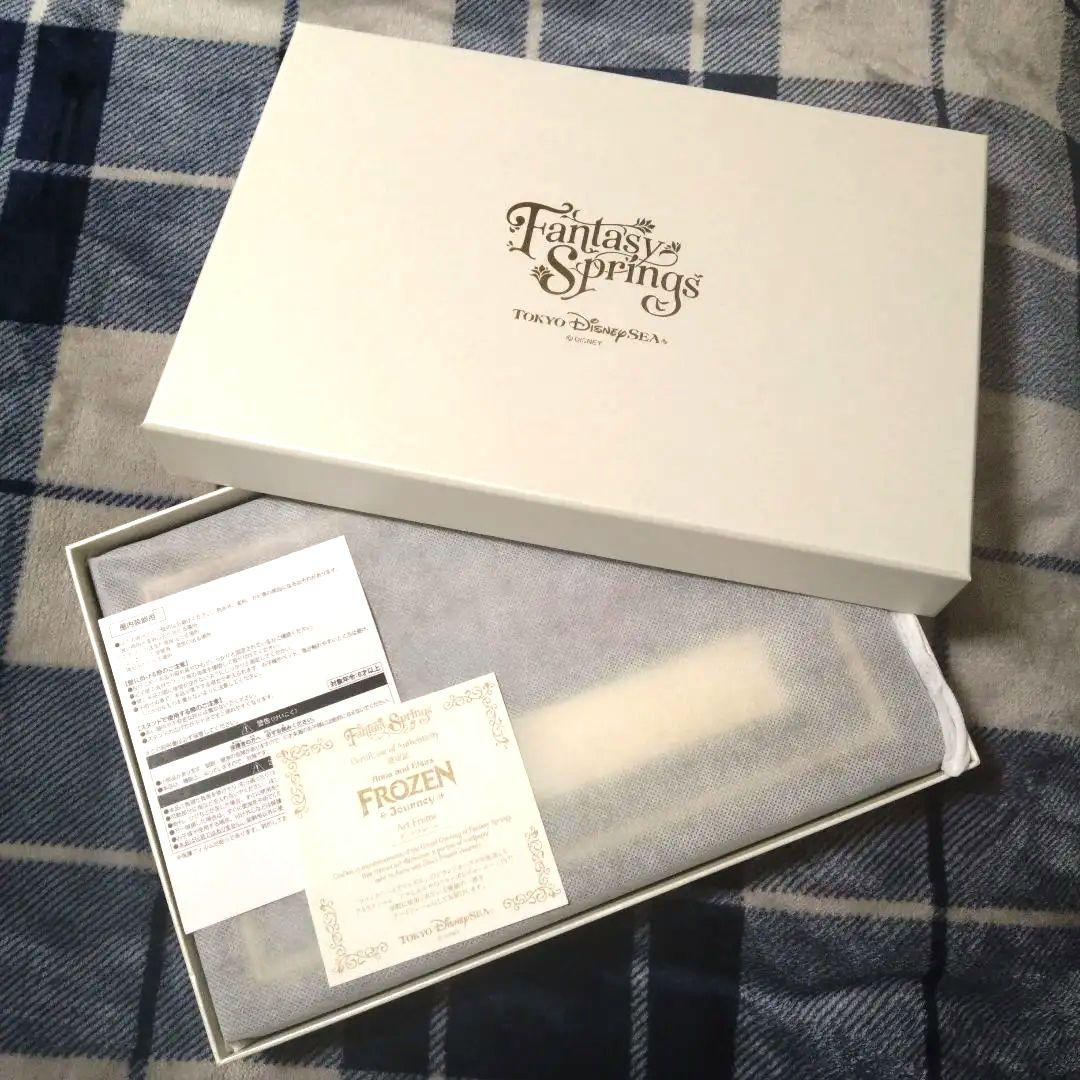 【 ファンタジースプリングス 】アナと雪の女王アートフレーム＆アナのカチューシャ