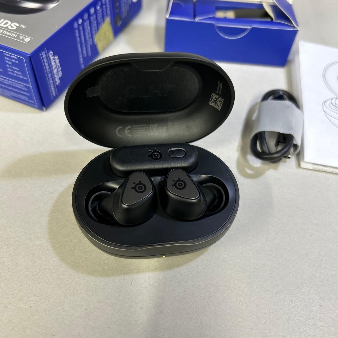 イヤホン 505601 SteelSeries Arctis GameBuds