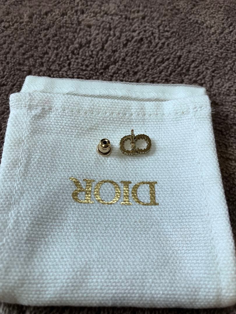 DIOR ピアス　片耳　ゴールド