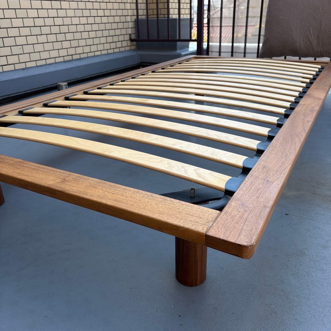 無印　シングルベッドフレーム すのこ　ウォールナット