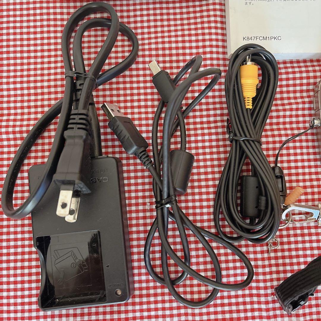 【完動美品】CASIO EXILIM EX-Z1050 エクシリム　カシオ