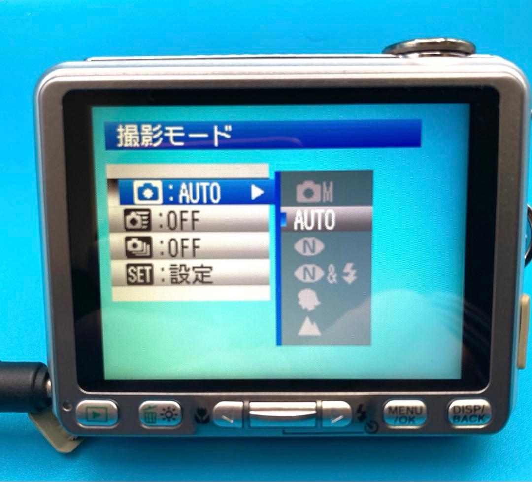 【動作確認済】FUJIFILM FinePix V10 コンデジ