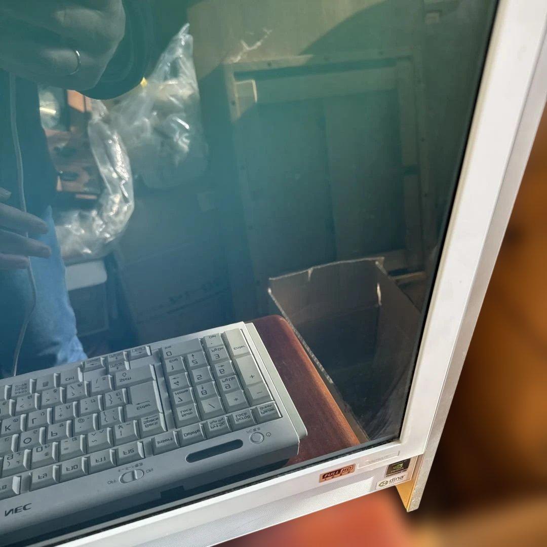 NEC Valuestar デスクトップPC ホワイト　 VN790TG6W