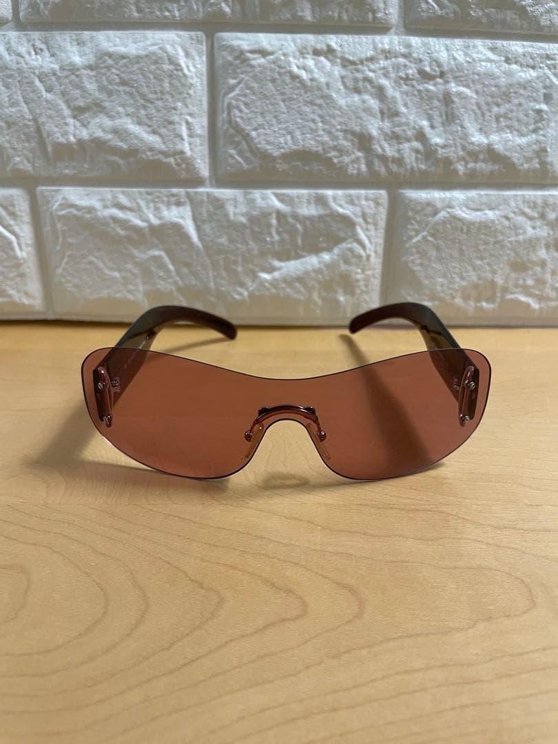 GUCCI グッチ サングラス シールド型 ピンク ロゴ ユニセックス