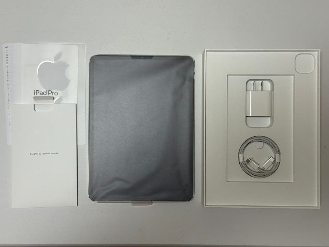 11インチiPadPro11第2世代　スマートキーボード アップルペンシル