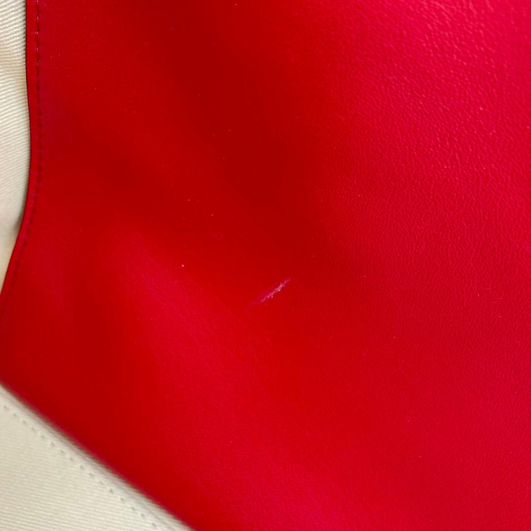 ヴァレンティノ ロックスタッズ 付き かごバッグ