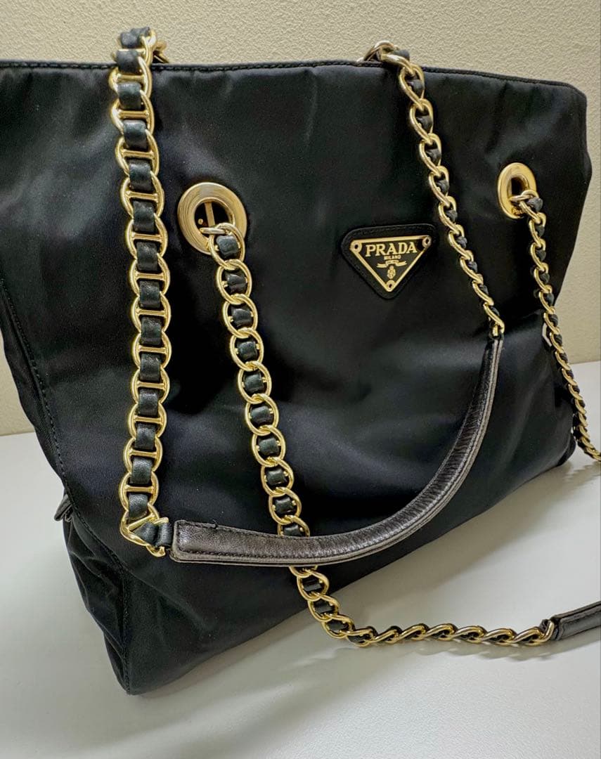 【美品】PRADAチェーン ショルダー トート バッグ ギャランティカード付