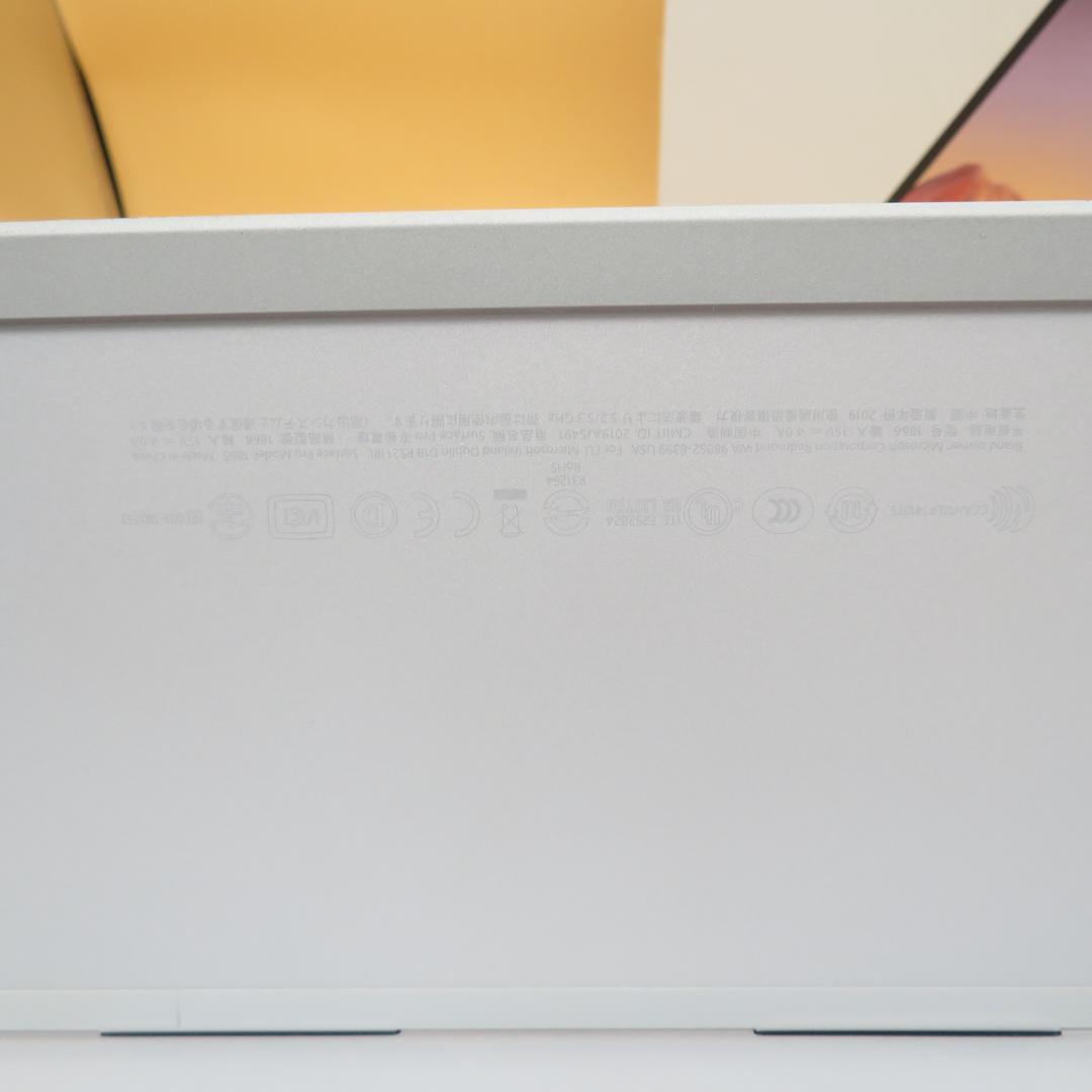 初期化済　Surface Pro 7 i3 4GB 128GB